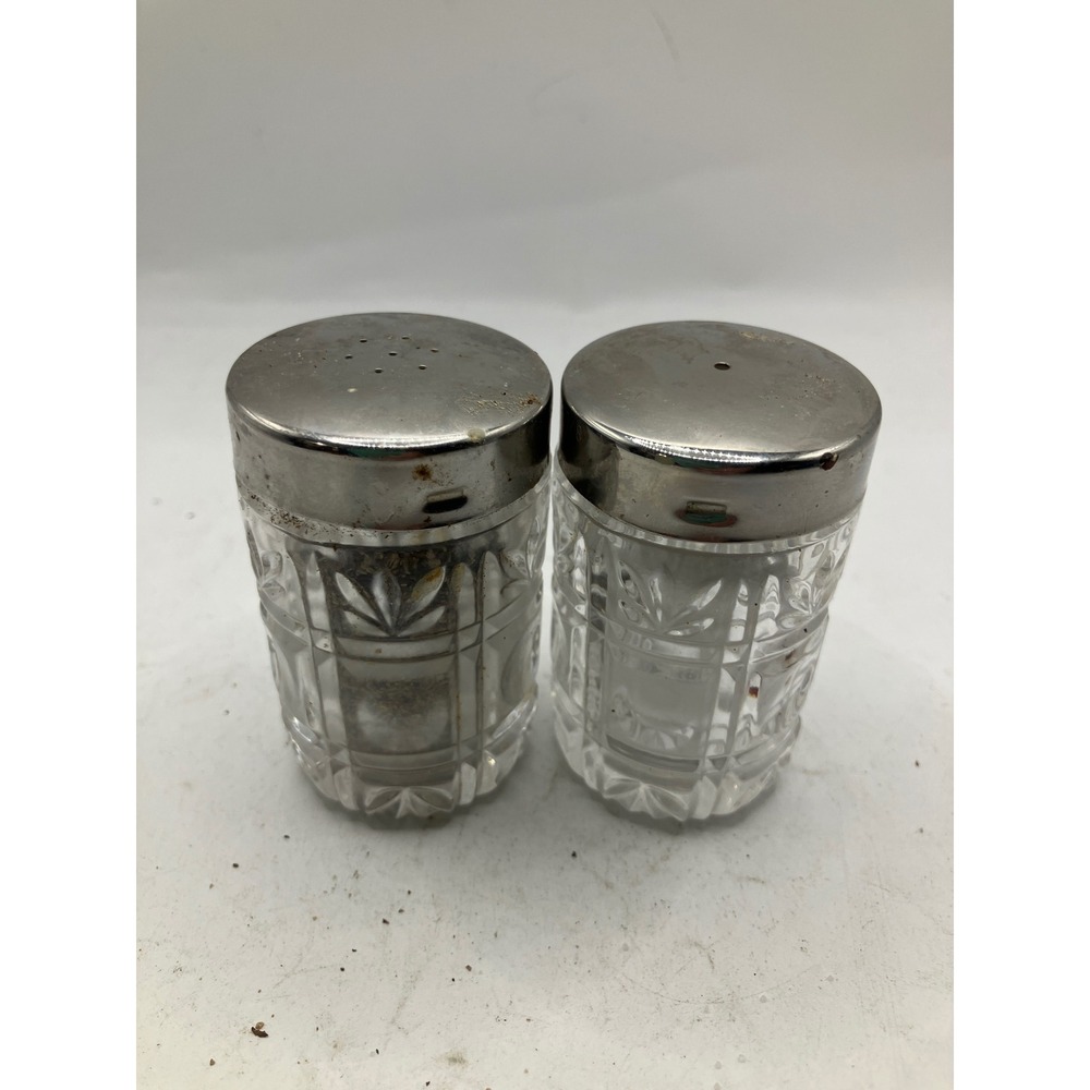 Vintage Cut Glass Salt and Pepper Shakers Silver Tone Lids Decorative Set‎